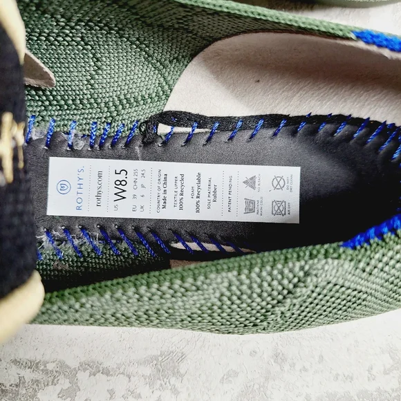 New Rothy's The Flat Safari Green Sage Giraffe Round Toe Slip On Loafers T267